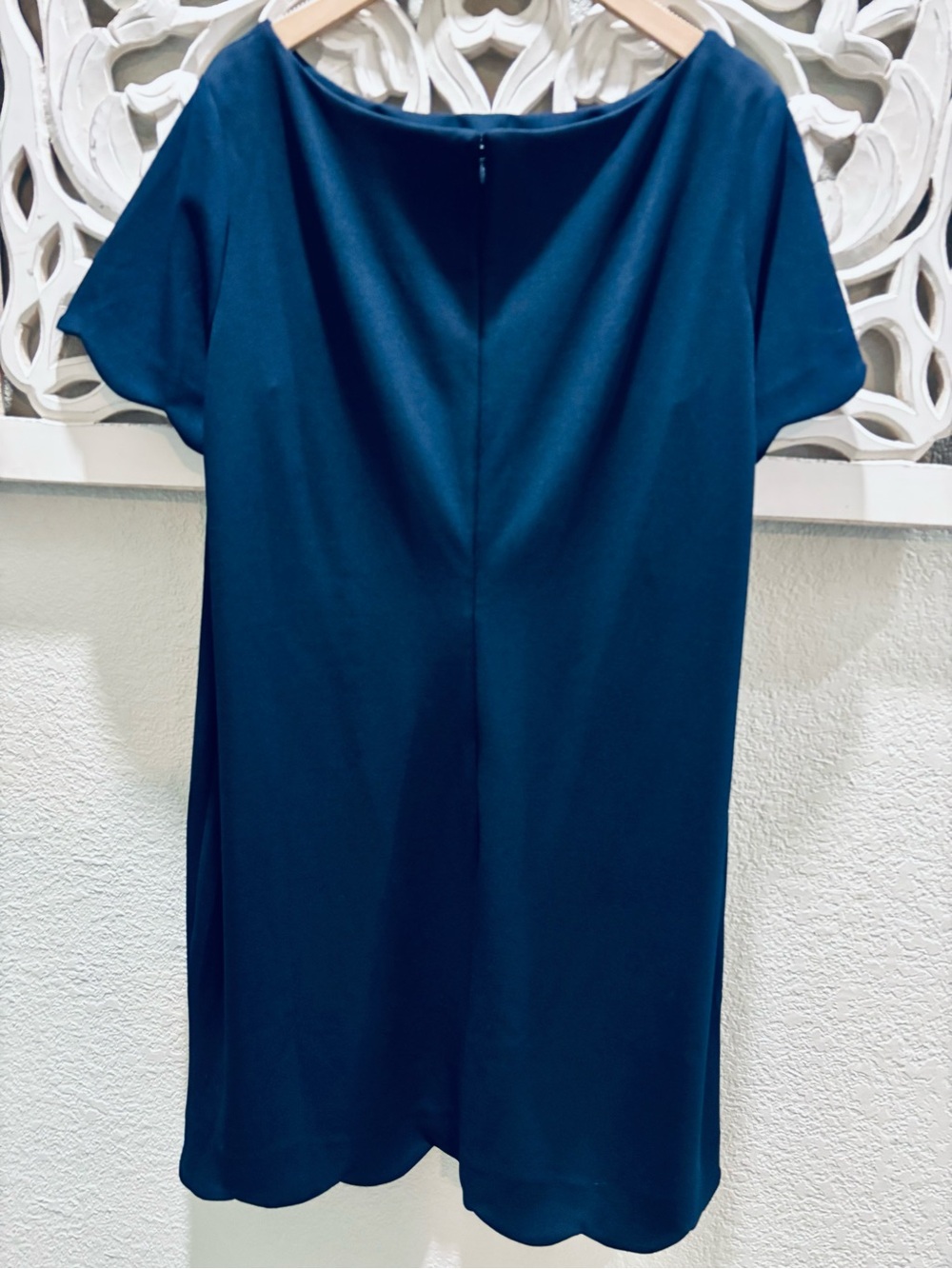 Anne Klein Scallop Shift Dress in Navy - Picture 2 of 7
